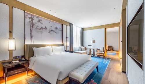 Superior Suite