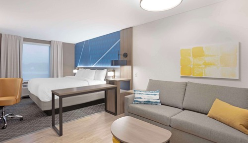 Suite, 1 King Bed, Non Smoking