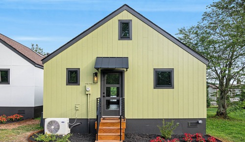 1BR + Loft Lake Chatuge Cabin w/ Mountain Views! (Green Cabin)