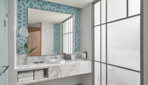 Suite, 2 Bedrooms, Smoking, Ocean View (Marine Theme)