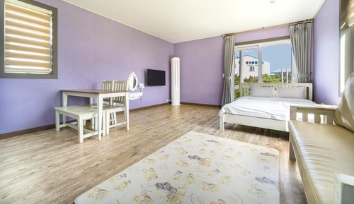 Basic Room, 1 Bedroom (smile 15pyeng)