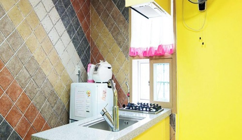 Room (Olive (Stella))