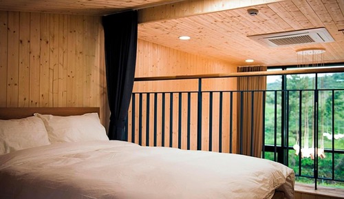 Room (Deluxe Plus (duplex))