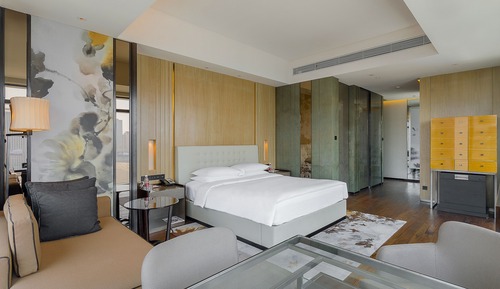 Grand Executive Suite