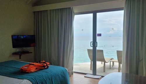 Sunset Overwater Villa Twin