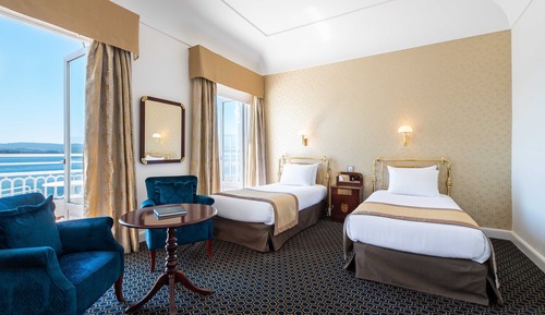 Double Room Single Use, Garden View