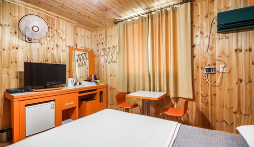 Room (Standard Room)