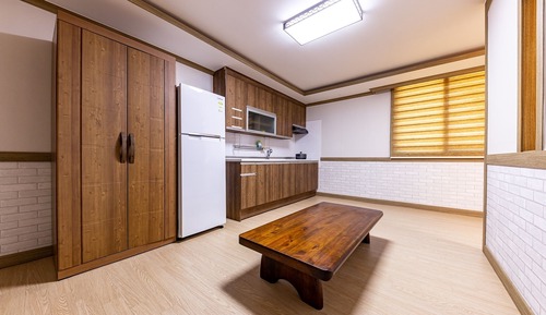 Room (Studio Pension)