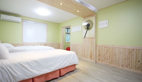 Room (Deluxe (Cypress))