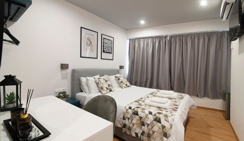 Deluxe Double or Twin Room