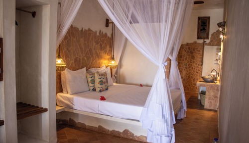 Superior Triple Room, Partial Sea View