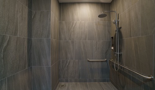 Senior Room, Accessible + Free Coworking Space