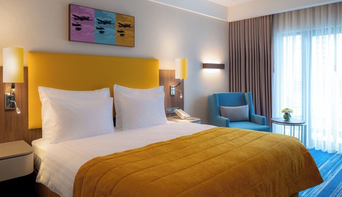 Classic Room, 1 King Bed, Connected Room