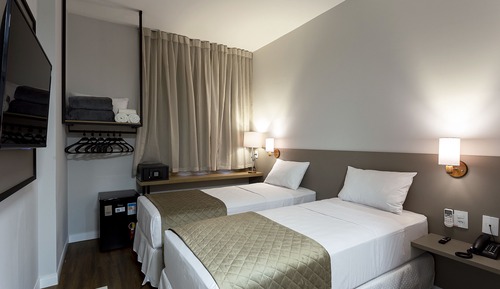 Deluxe Room, Accessible