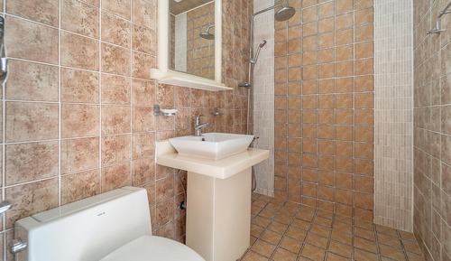 Basic Room, 1 Bedroom (Rosemary)