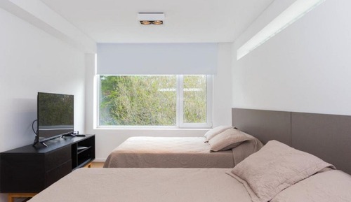 Studio, 2 Queen Beds, Mountain View