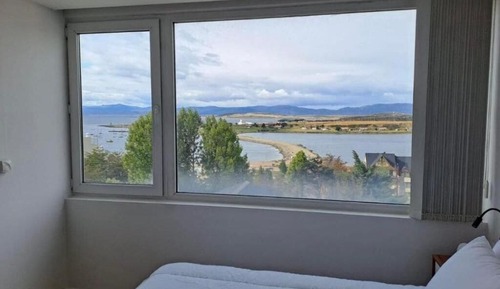 Studio, 1 Queen Bed with Sofa bed, Canal View