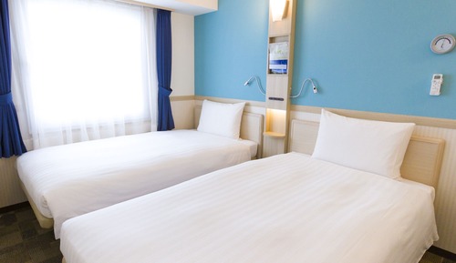 Standard Twin Room, Smoking