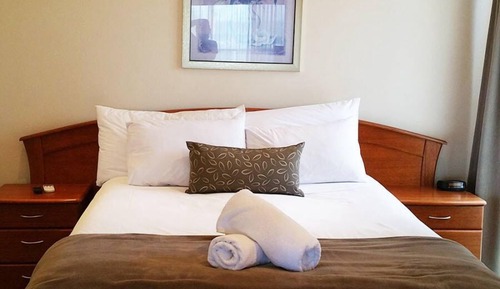 Beachfront Villa (3BR)