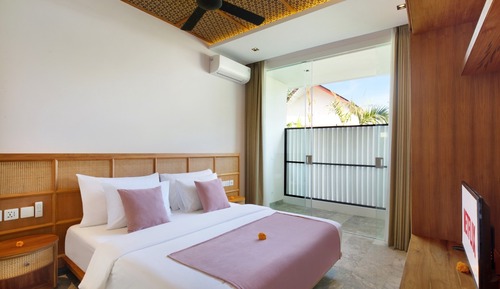 Three Bedroom Villa with Private Pool