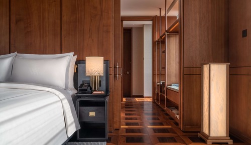 2 Queen Premier Room