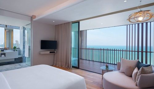 Suite, 1 King Bed, Ocean View (Prestige)