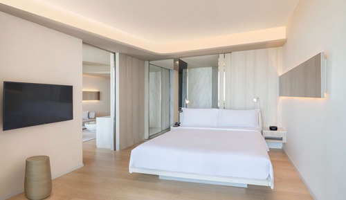 Premium Suite, 1 King Bed, Ocean View