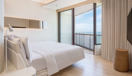 Family Suite, 1 King Bed, Ocean View (Premium)