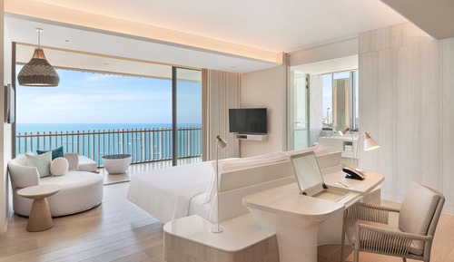 Executive Room, 1 King Bed, Oceanfront (Premium)