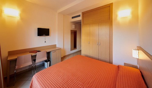 Classic Double Room
