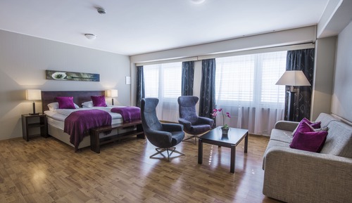 Suite, 1 King Bed, Non Smoking