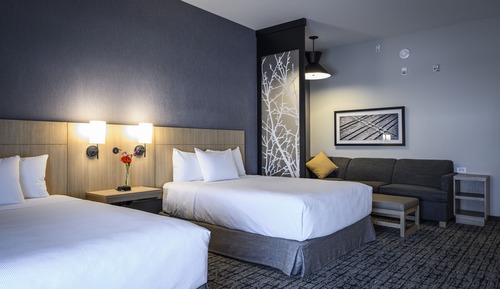 Room, Multiple Beds (High Floor)