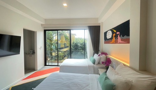 Executive Suite