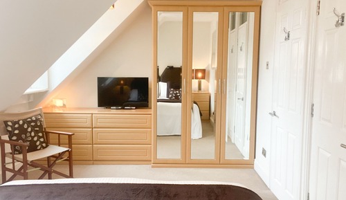 Deluxe Double Room (Courtyard View)