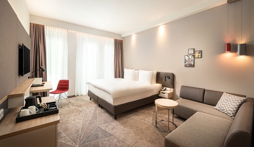 Premium Room, 1 King Bed