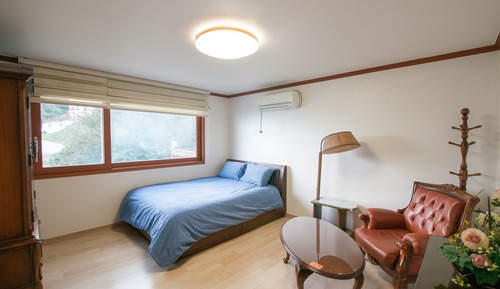 Bremen Room