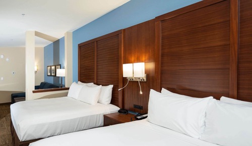 Suite, Multiple Beds, Non Smoking (Wet Bar)