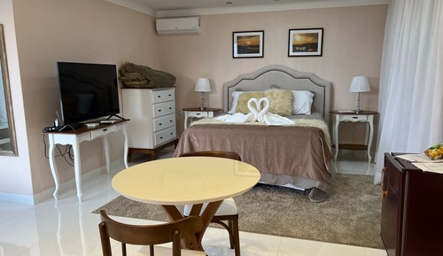 Luxury Studio Suite