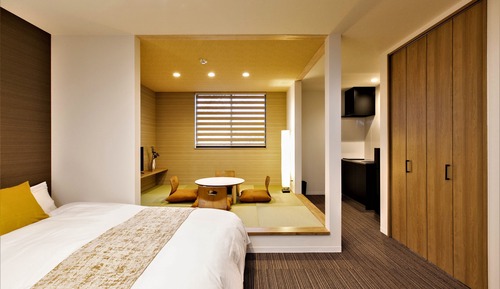 Premium Studio (For 7 Guests)