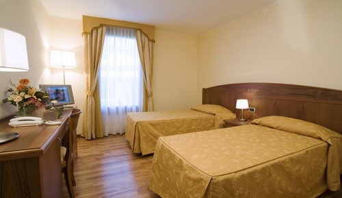 Standard Room, 2 Twin Beds