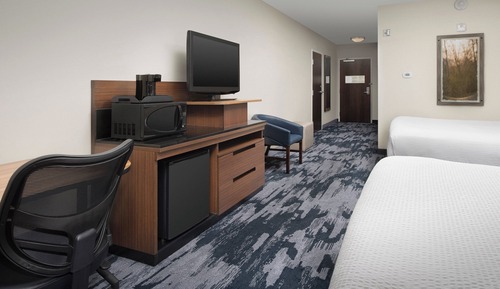 Room, 2 Queen Beds (Mobility/Hearing Access, Transf Shwr)