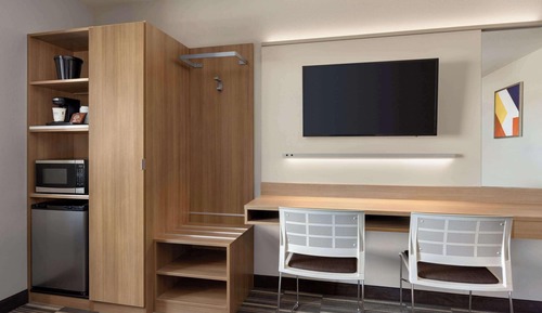 Room, 1 Queen Bed, Accessible, Non Smoking (Mobility,roll-in shower)