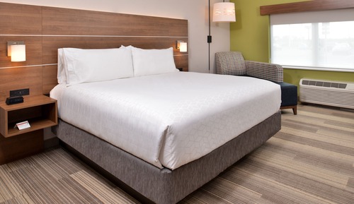 Room, 1 King Bed, Accessible, Non Smoking (Hearing)