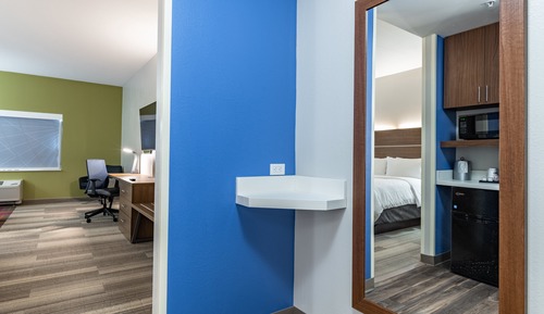 Basic Double Room, 2 Queen Beds, Accessible, Non Smoking (Hearing)