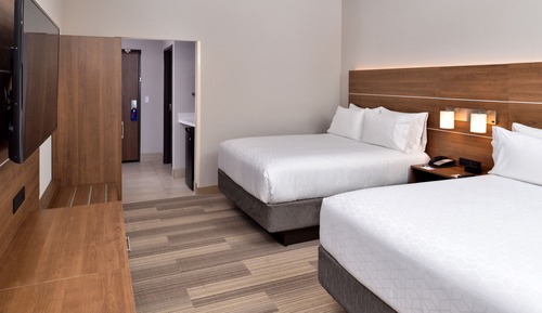 Standard Room, 2 Queen Beds, Non Smoking