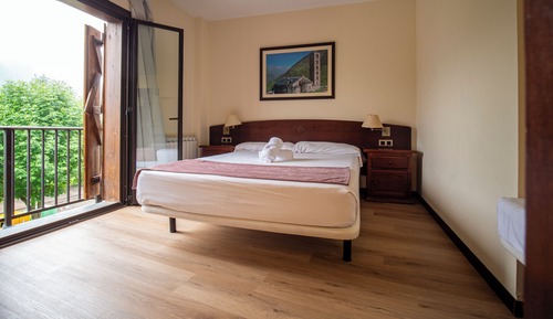 Triple Room (3 adults)