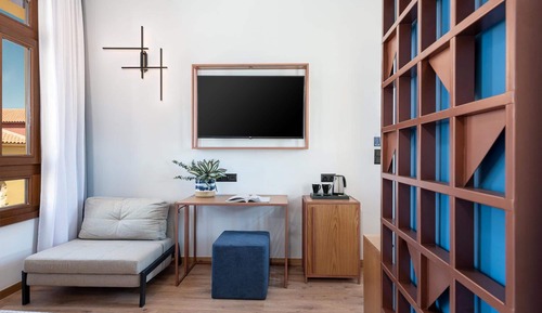 Double Room, City View (A2)