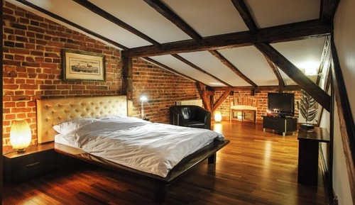 Classic Apartment (attic)