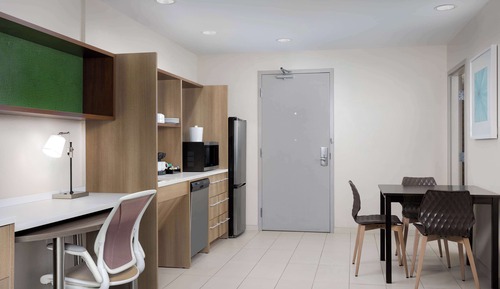 Suite, 1 King Bed, Accessible, Bathtub