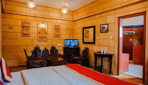 Super Deluxe Room